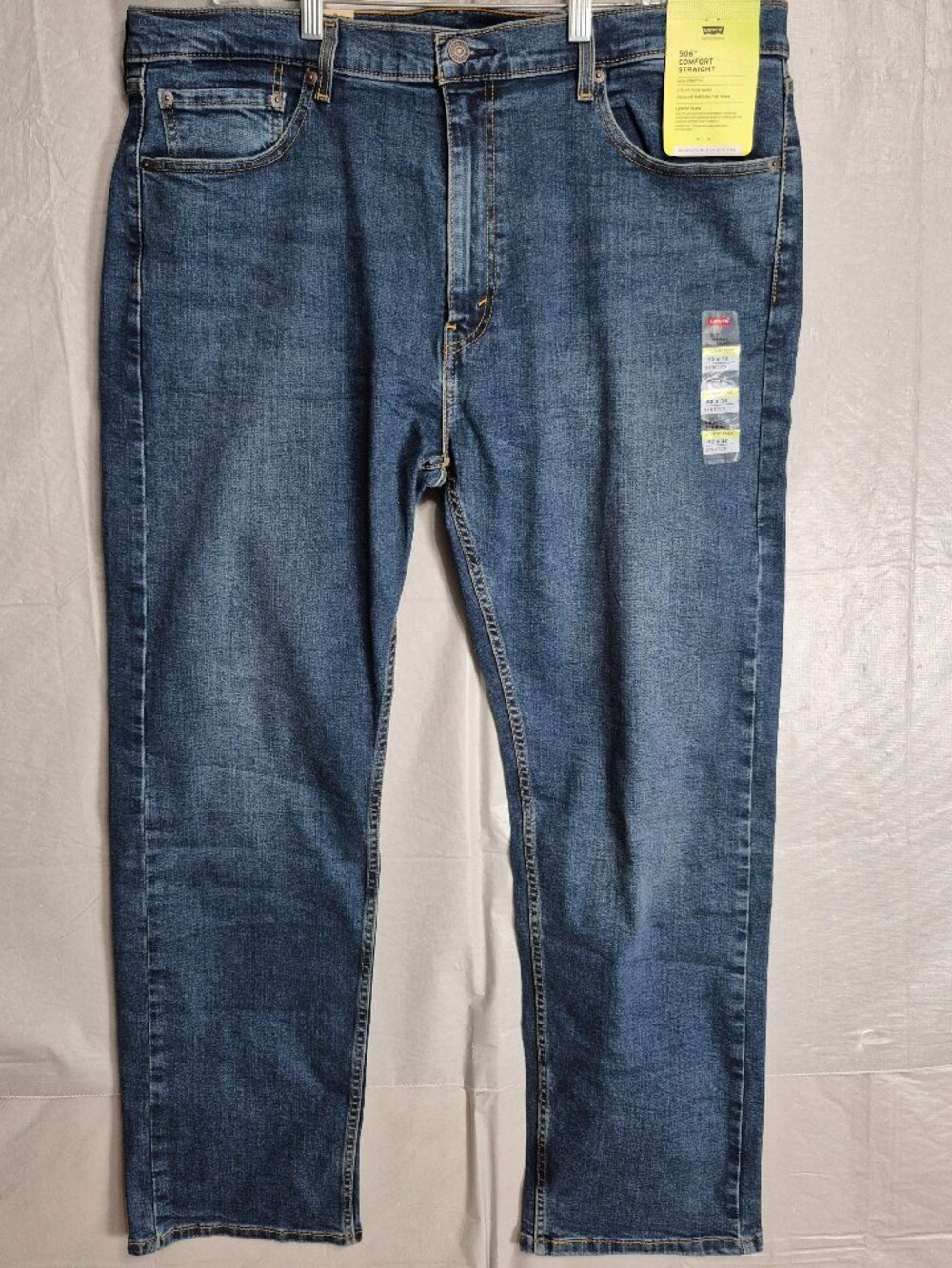 Levis Jeans 506 Mens 40x32 Straight Medium Wash Blue Denim Stretch NWT 0622